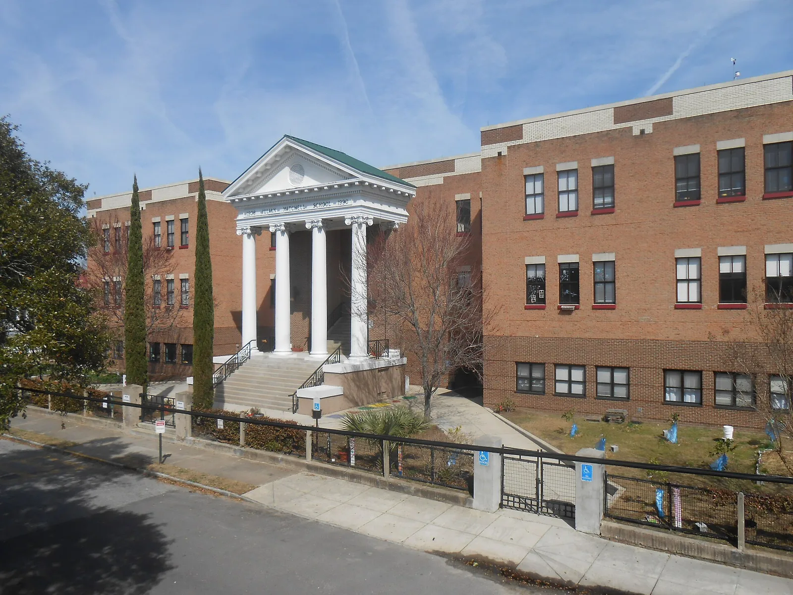 The former Mitchell Elementary building at 2 Perry St. on the Charleston peninsula, now Simmons-Pinckney Middle School's address